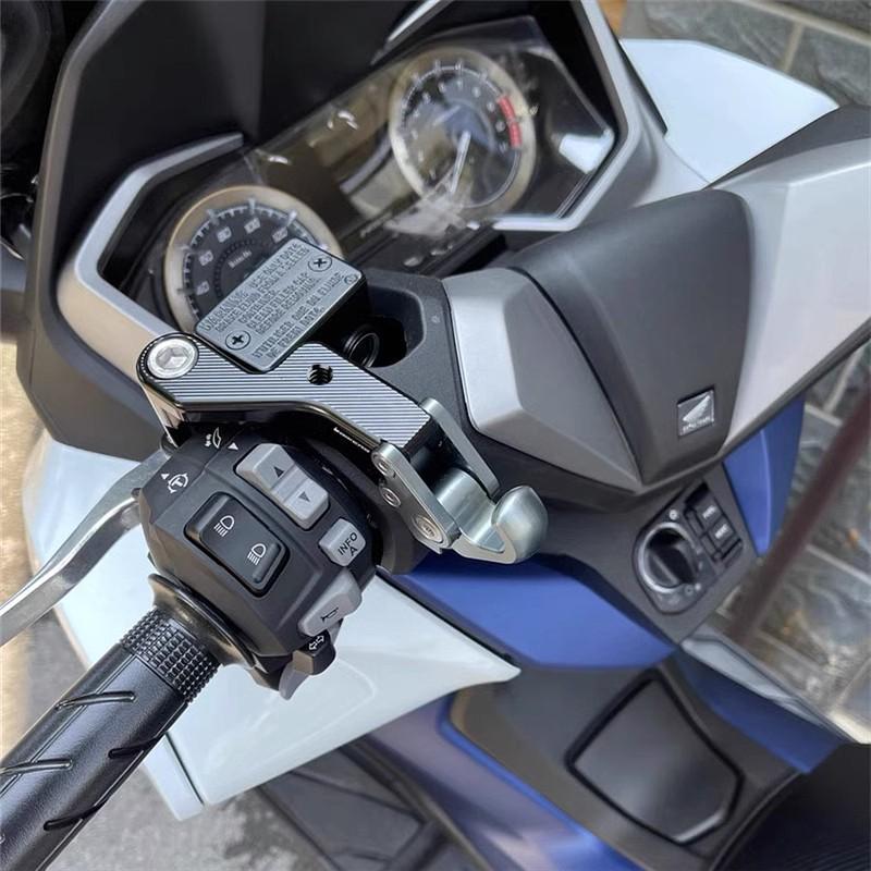 Haczyk na kask motocyklowy 350 – Motorcycle Gear Essentials recenzja i cena